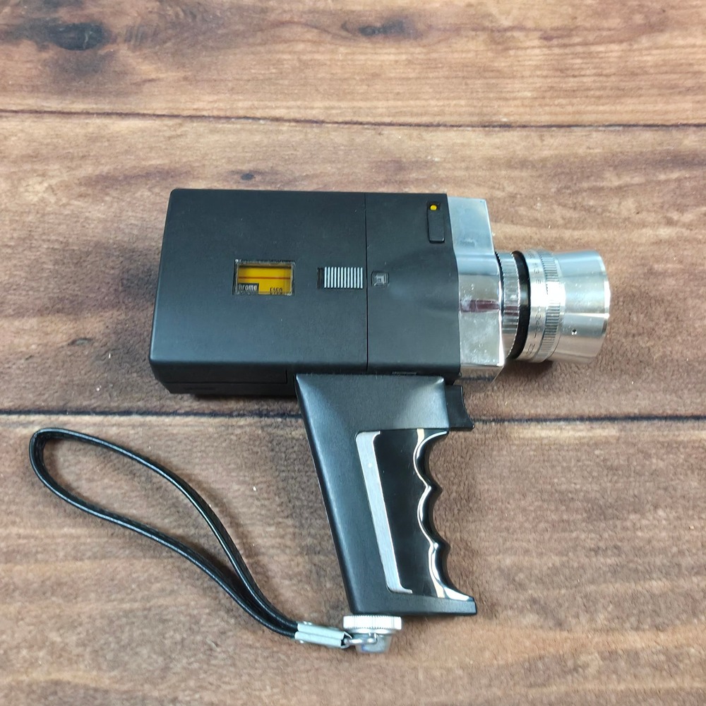 Bell & Howell Movie Camera black 672/XL Focus-Matic Super 8 Parts/Repair